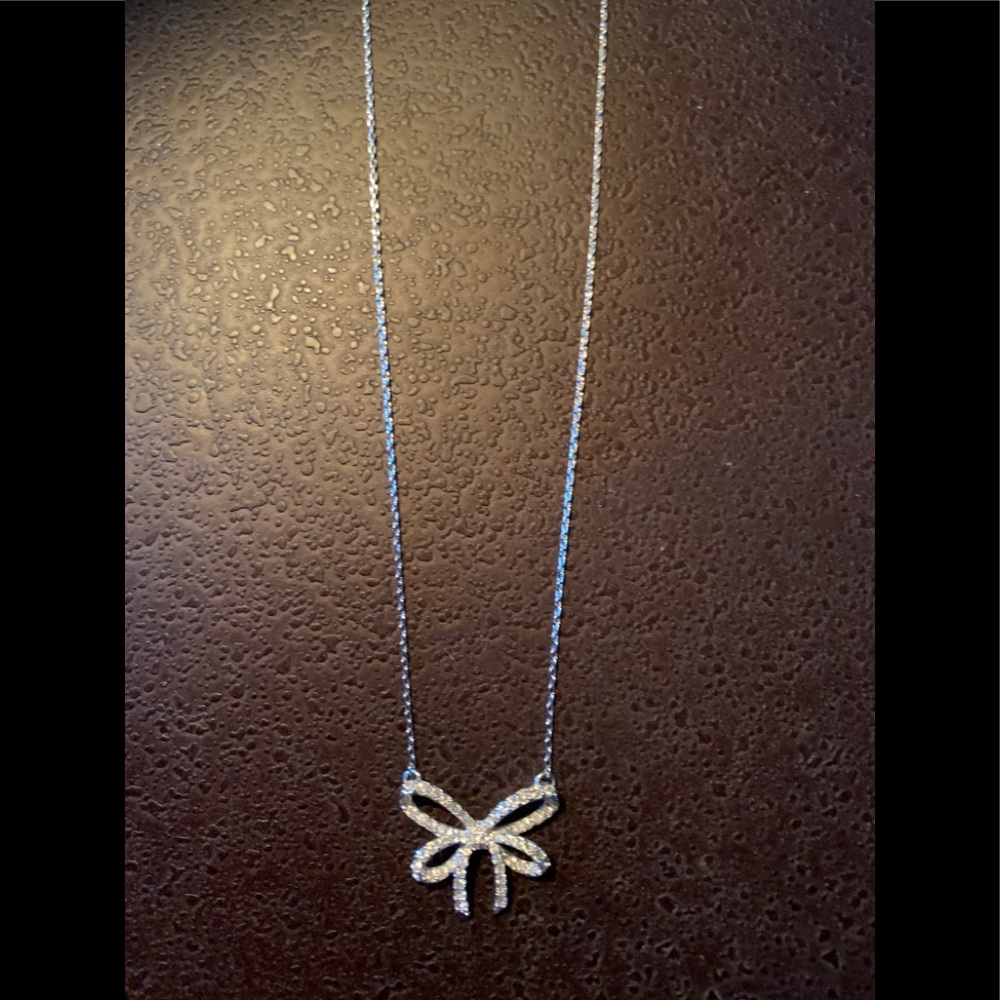 Touchstone by Swarovski bow necklace